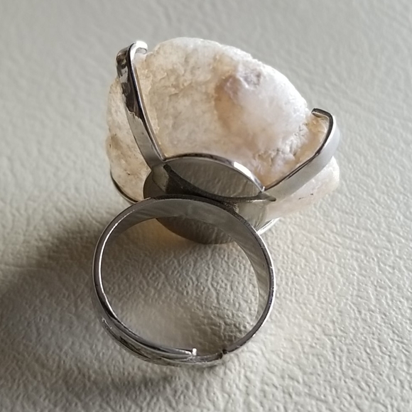 Natural Druzy Agate Crystal Stone Adjustable Statement Ring - Picture 14 of 16